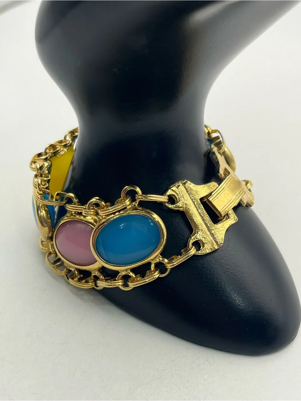 Pale Pink, blue, yellow oval cabochon gold tone vintage chain bracelet